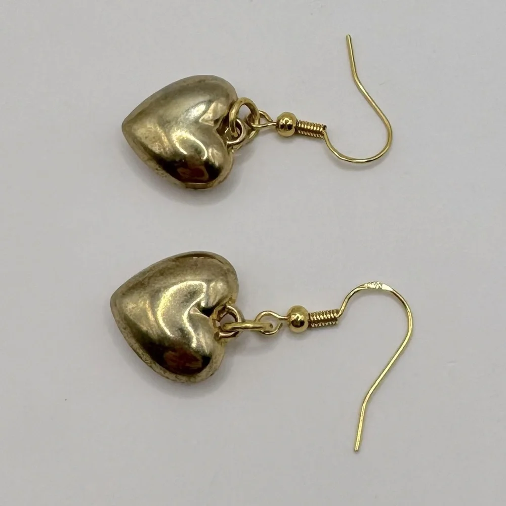 VINTAGE Gold-Tone Puffy Heart Dangle Earrings